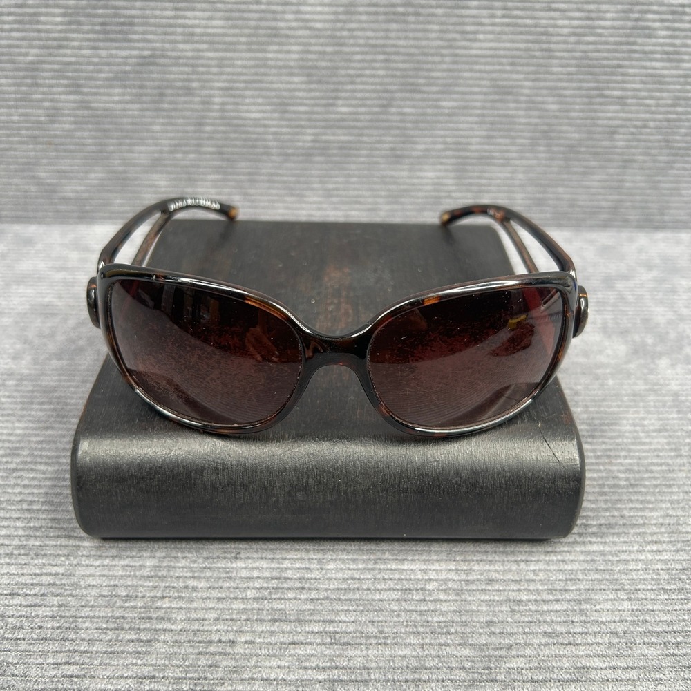 Dana Buchman Gail DT Sunglasses Tortoise Oval Gold Logo Medallion Women Y2k